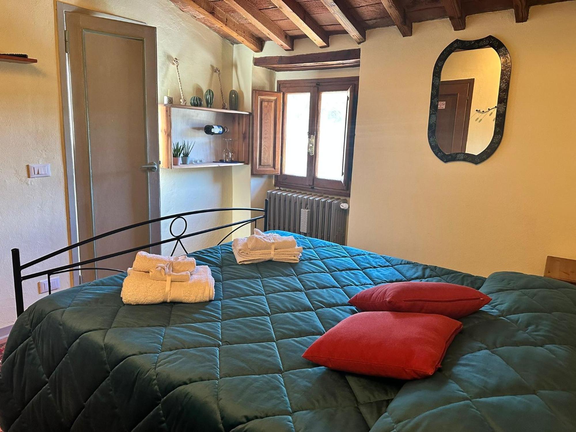 Agriturismo Tassinaia 波塔斯维 外观 照片